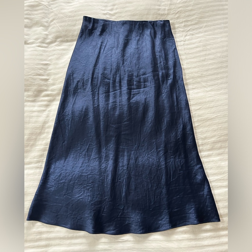 Aritzia Babaton Satin Midi Slip Skirt
